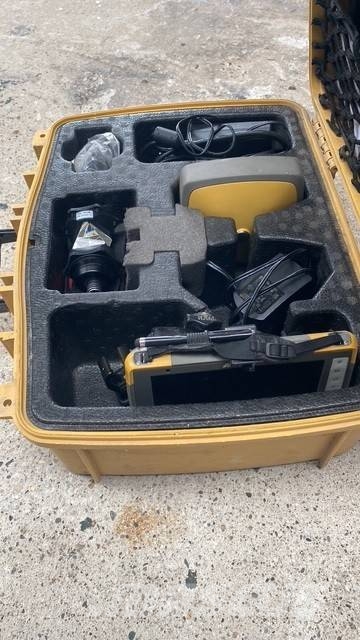Takeuchi TL10 Kompaktrakodók