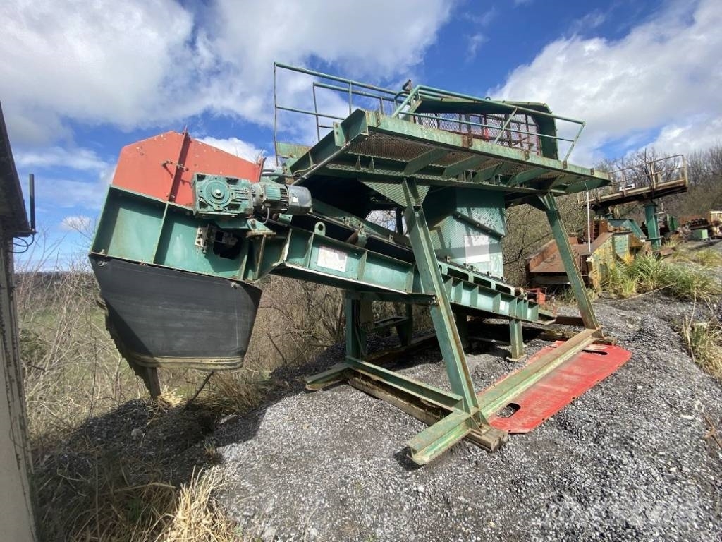 PY Broyeur percussion tertiaire 500x300 mm Slijpmachines / Frezen