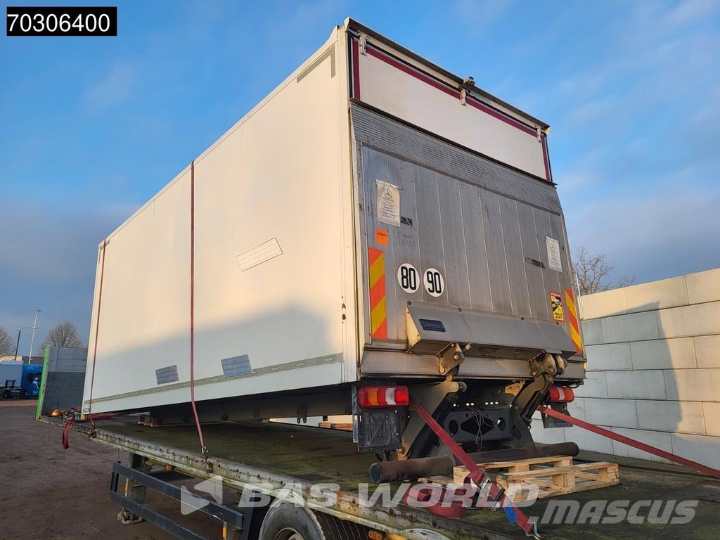 Mercedes-Benz Atego 818 4X2 Ladebordwand Euro 6 Samochody ciężarowe ze skrzynią zamkniętą