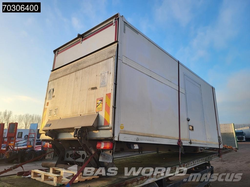 Mercedes-Benz Atego 818 4X2 Ladebordwand Euro 6 Samochody ciężarowe ze skrzynią zamkniętą