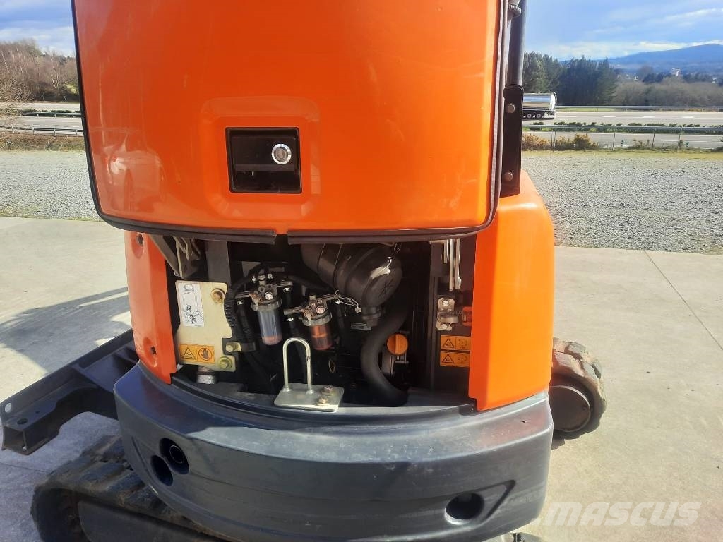 Hitachi ZX19U-5A Minikoparki