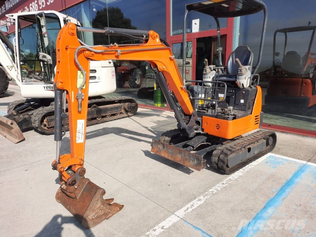 Hitachi ZX19U-5A Minikoparki
