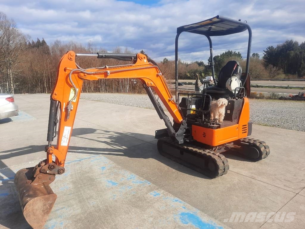 Hitachi ZX19U-5A Minikoparki