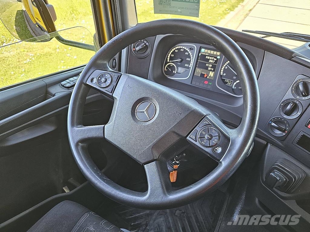 Mercedes-Benz ATEGO 1323 AIRCO TAILLIFT Camiones de caja de lona