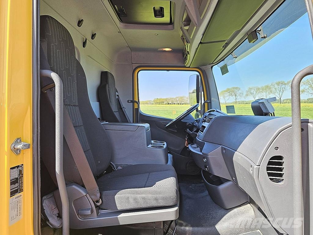 Mercedes-Benz ATEGO 1323 AIRCO TAILLIFT Camiones de caja de lona