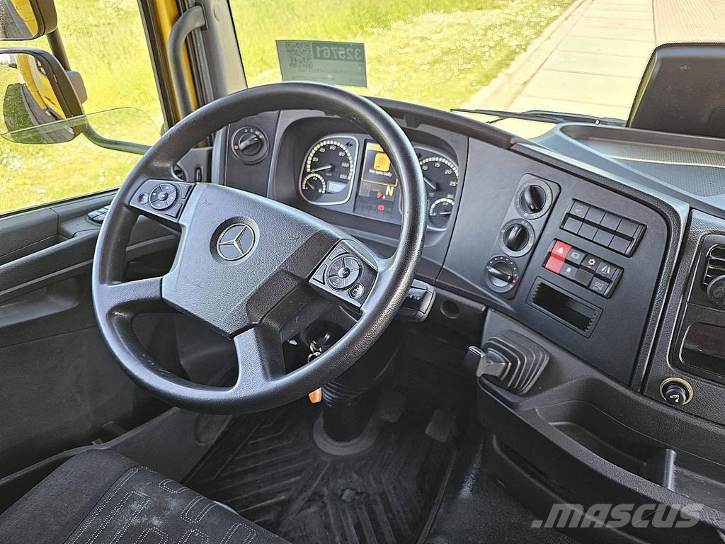Mercedes-Benz ATEGO 1323 AIRCO TAILLIFT Camiones de caja de lona