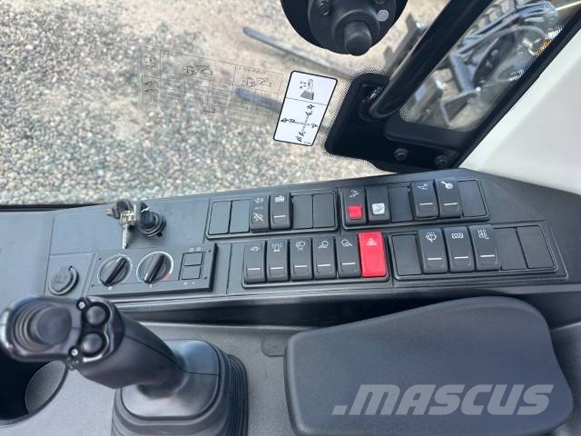 Liebherr L 506 Compact Radlader 49.900 EUR Φορτωτές με λάστιχα (Τροχοφόροι)