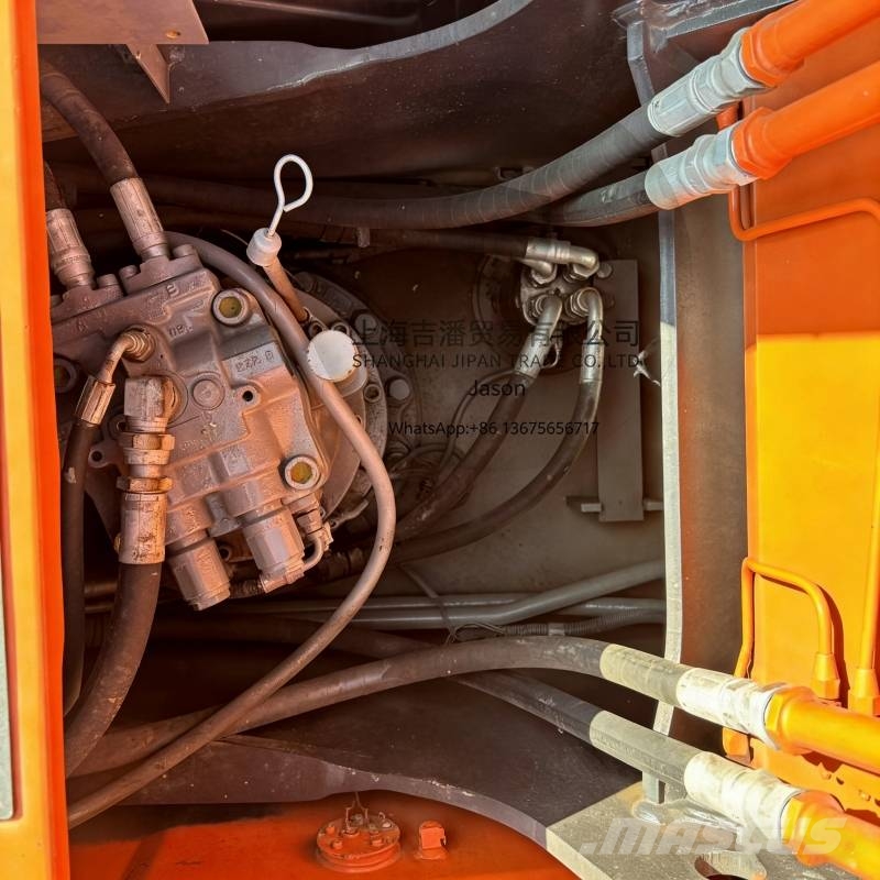 Hitachi ZX 160 Kāpurķēžu ekskavatori