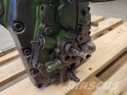 John Deere 6175M (CE31768) front WOM Transmisijos