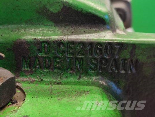 John Deere 6175M (CE31768) front WOM Transmisijos