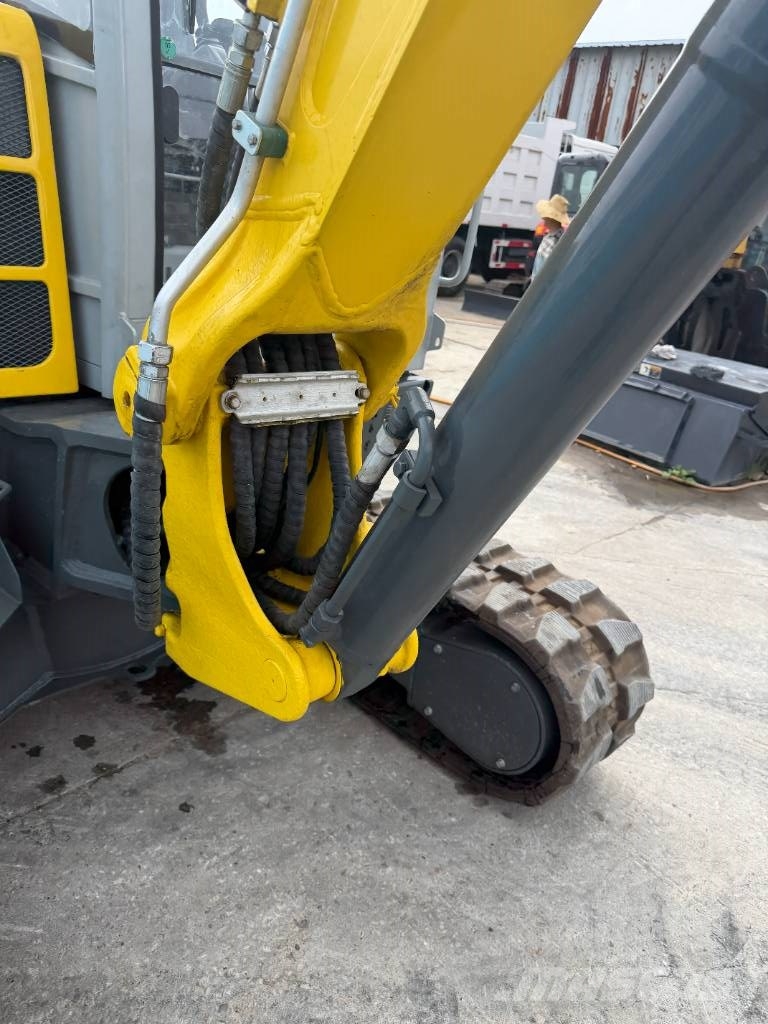Wacker Neuson 6003 소형 굴삭기 7톤 미만