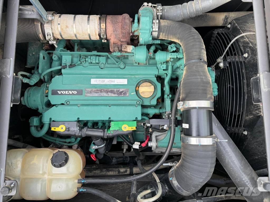 Volvo EC 200 E Bageri gusjeničari