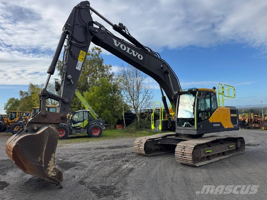 Volvo EC 200 E Bageri gusjeničari
