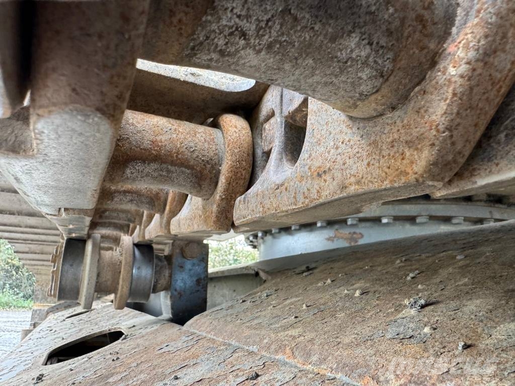 Volvo EC 200 E Bageri gusjeničari