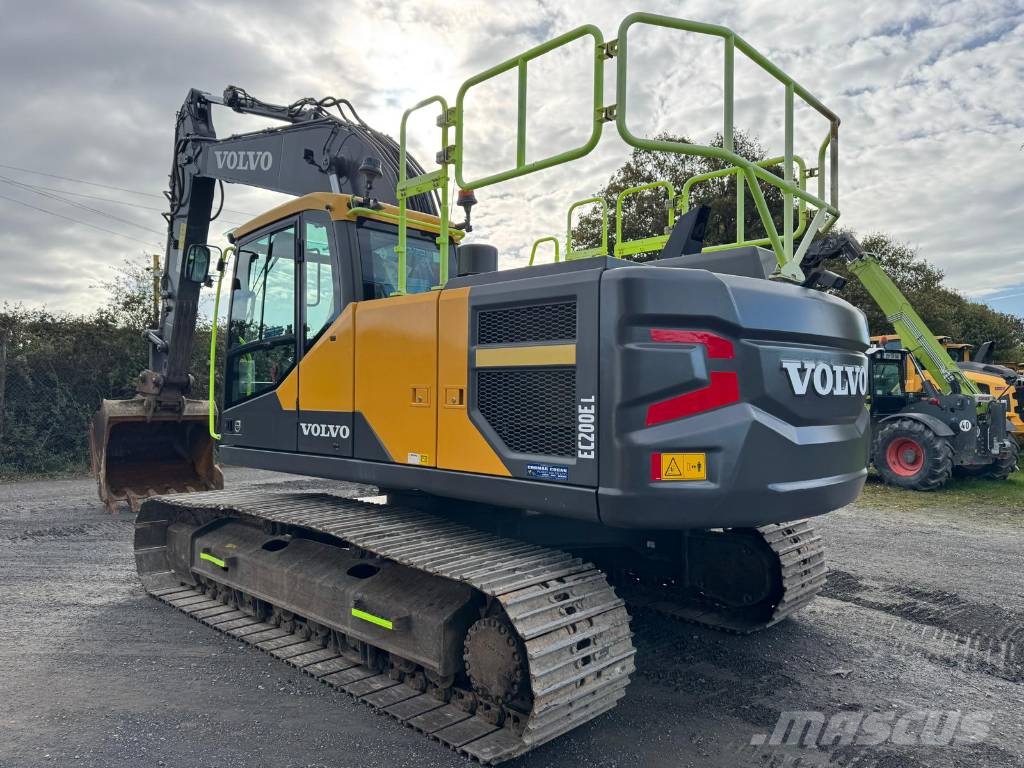 Volvo EC 200 E Bageri gusjeničari