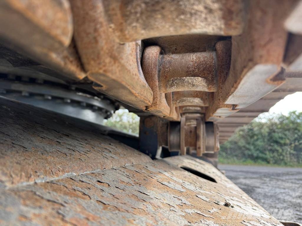 Volvo EC 200 E Bageri gusjeničari