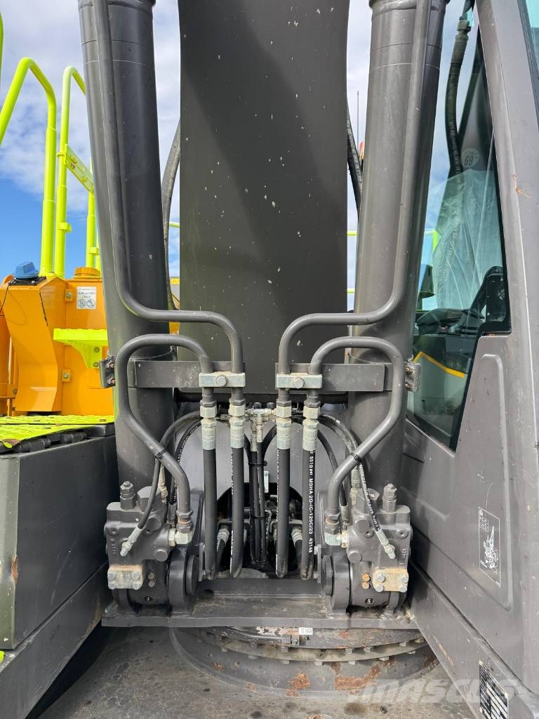 Volvo EC 200 E Bageri gusjeničari