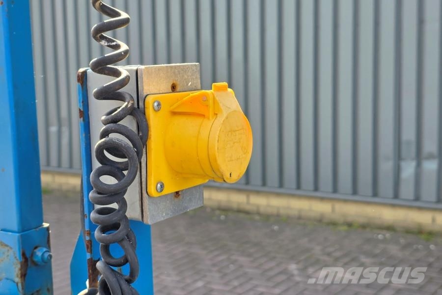 Genie GS2632 Electric, 10m Working Height, 227kg Capacit Mini incarcator
