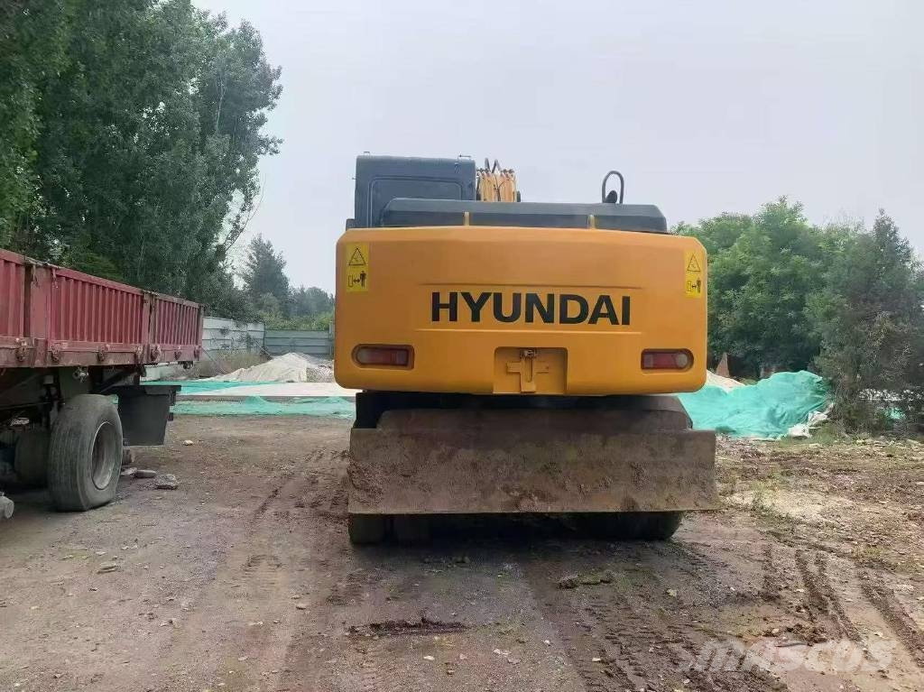 Hyundai 150W-7 Gravemaskiner på hjul