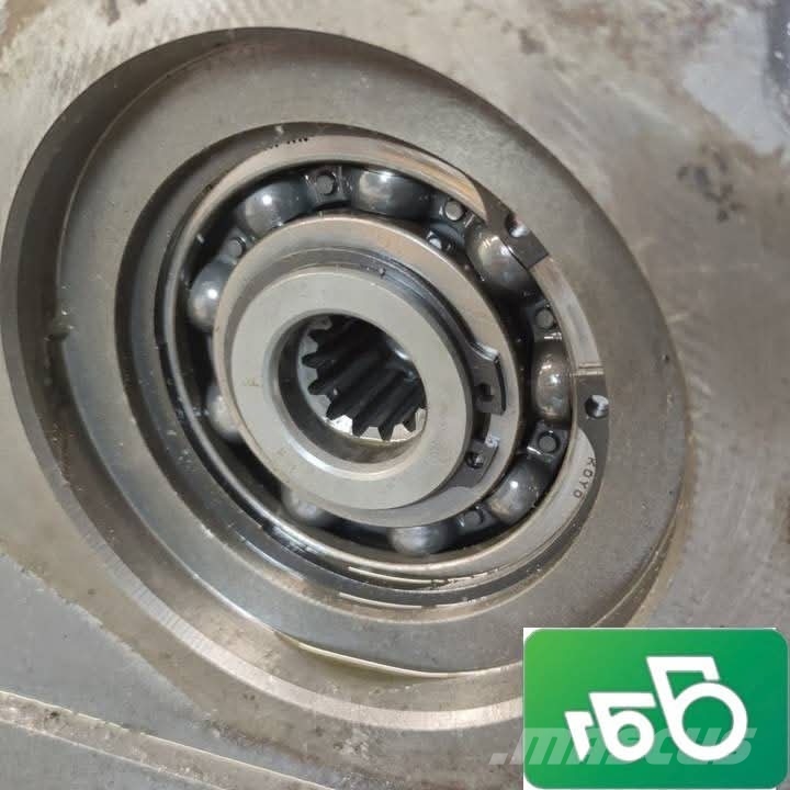 Fendt 514 C Transmission M514100051014A Transmission