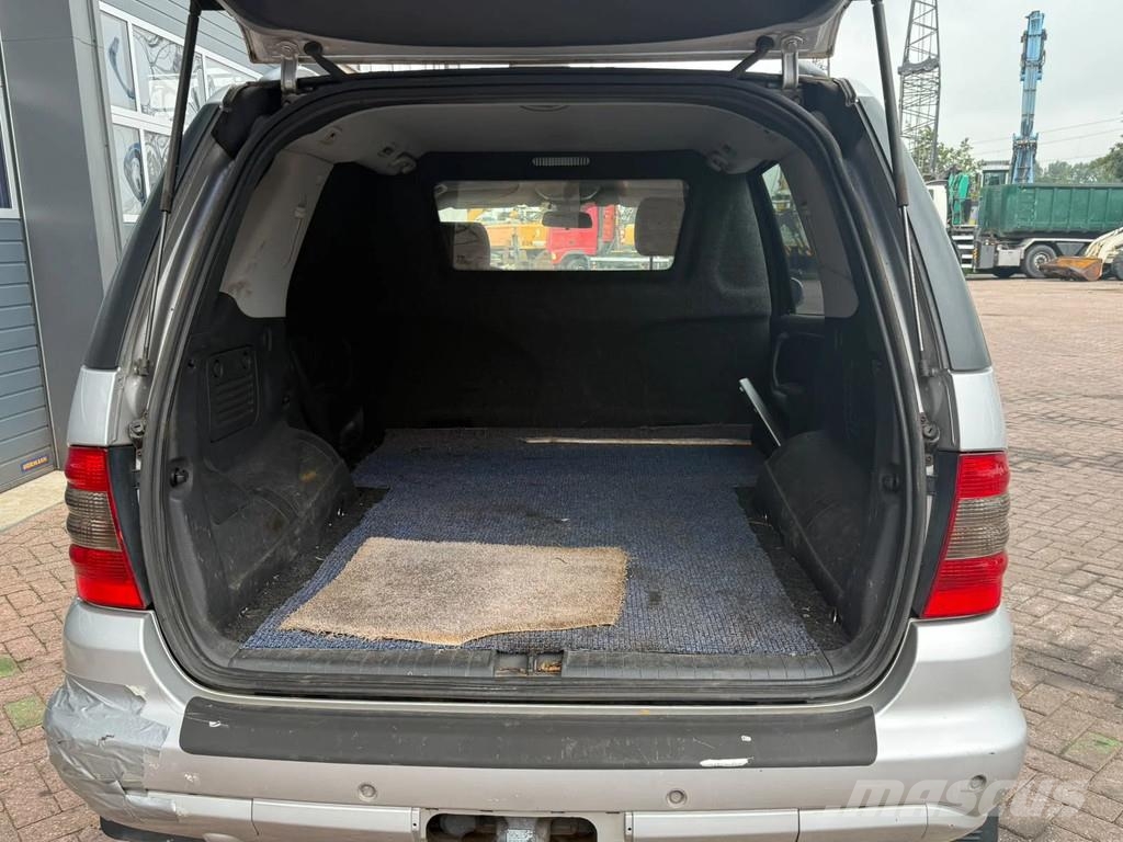 Mercedes-Benz M-Klasse ML 163 ML 270 CDI Voiture