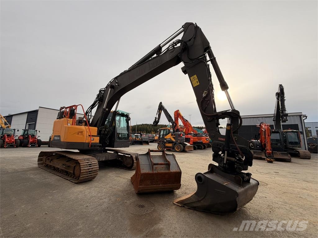 Volvo ECR235EL 3D + EC-oil Roomikekskavaatorid