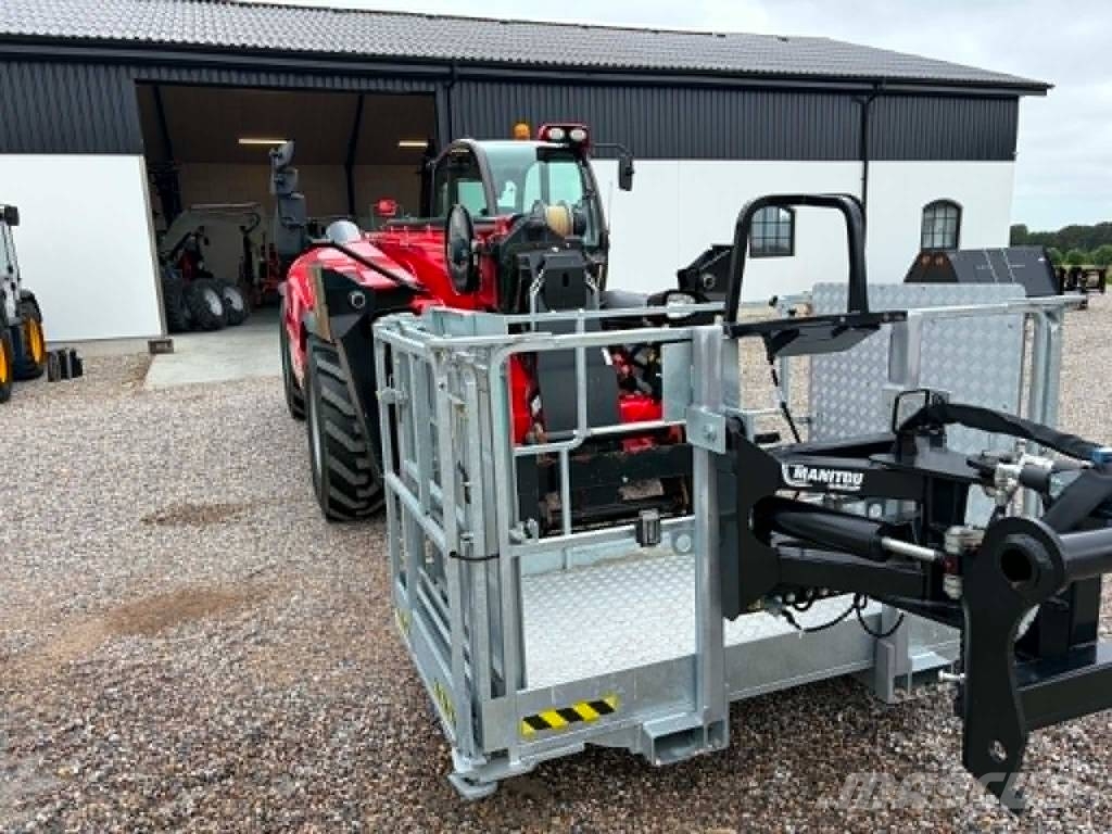 Manitou MT 1440HA مناولات متداخلة