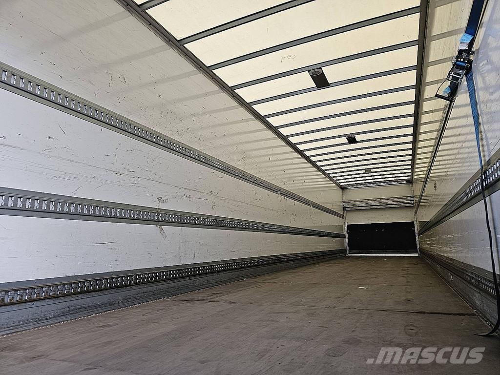  weka 2 AXLE CLOSED BOX STEER AXLE 3T LIFT Noslēgtās piekabes
