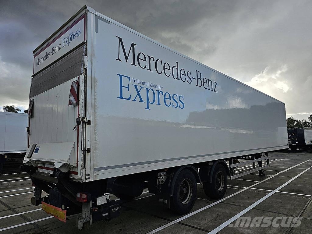  weka 2 AXLE CLOSED BOX STEER AXLE 3T LIFT Noslēgtās piekabes
