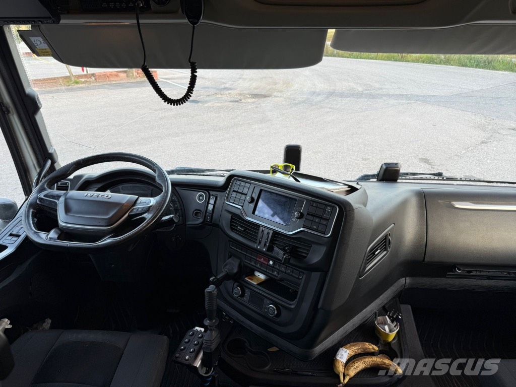 Iveco X-Way 360X58 76 tn sora yhdistelmä Bañeras basculantes usadas