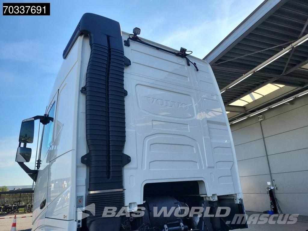Volvo FH 500 6X2 HIAB ULT21S61 containersystem Lift+Stee Treileri ar āķi