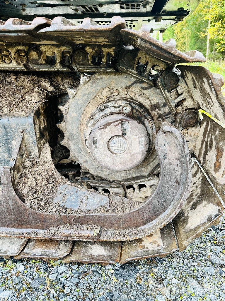 JCB 145 Telakaivukoneet
