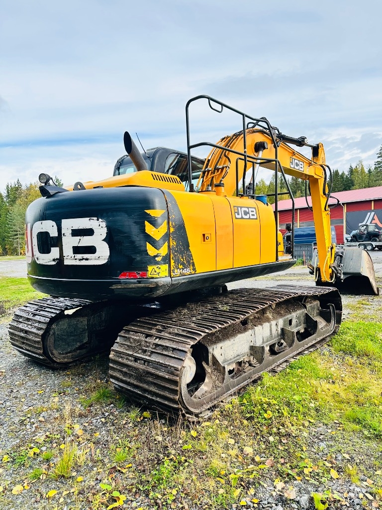 JCB 145 Telakaivukoneet