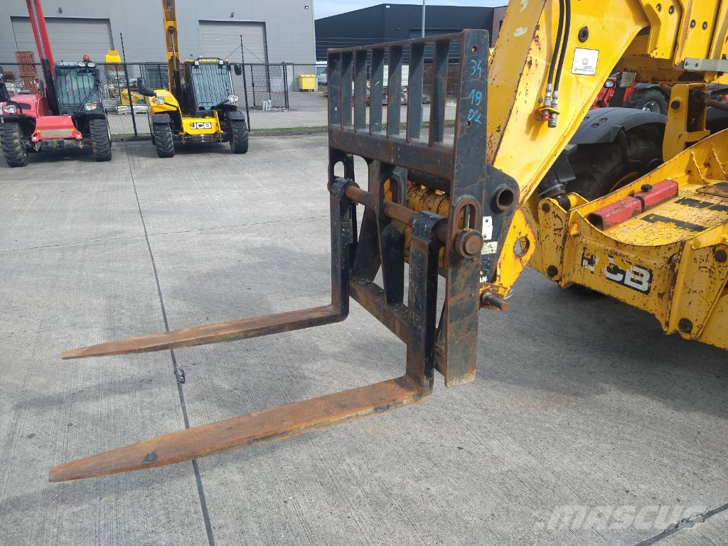 JCB 540-180 (746) Stivuitoare telescopice