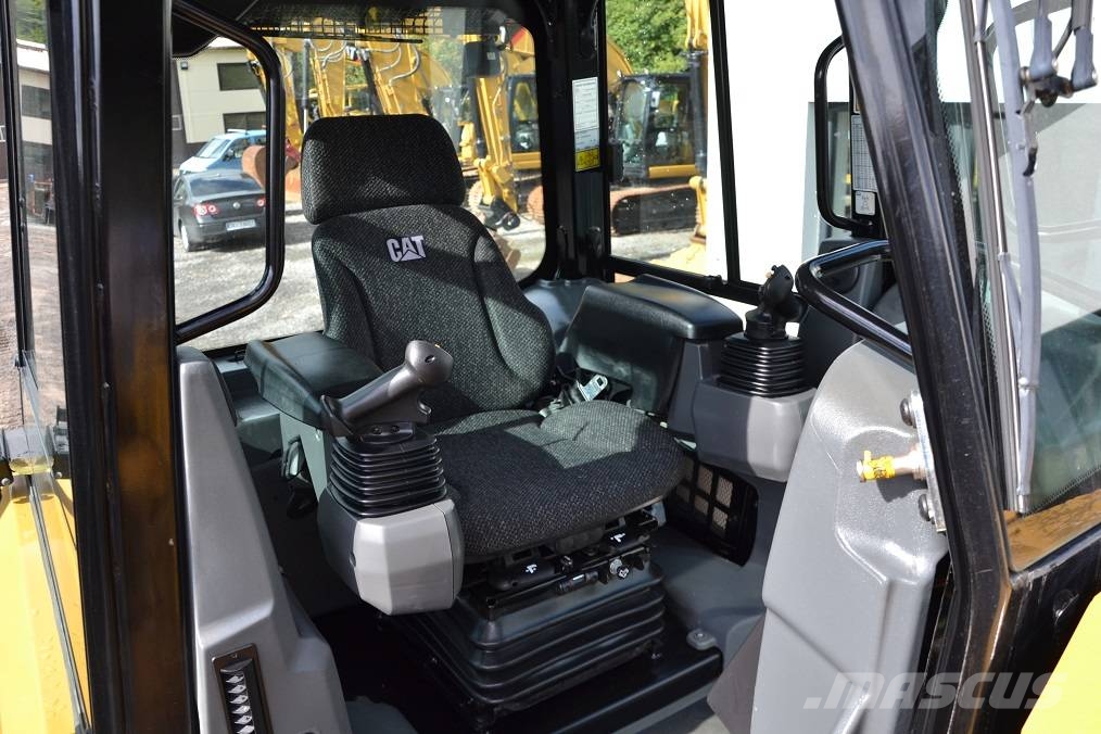 CAT D 6 K 2 LGP 크롤러 도저
