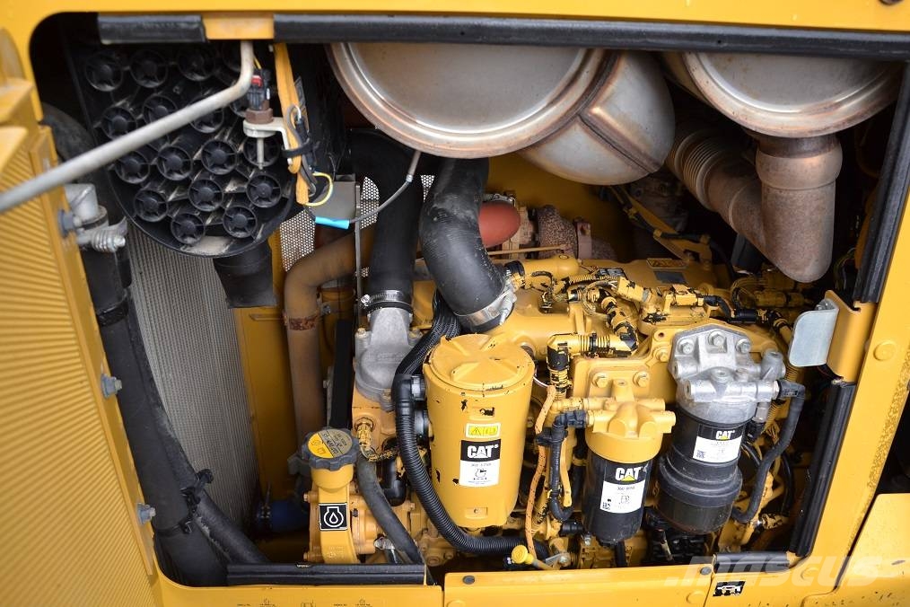 CAT D 6 K 2 LGP 크롤러 도저