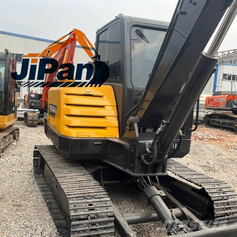Volvo EC 60 소형 굴삭기 7톤 미만