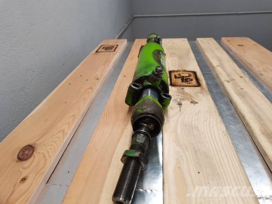 Merlo 42.7 TF {turn hydraulic cylinder Hidrolik