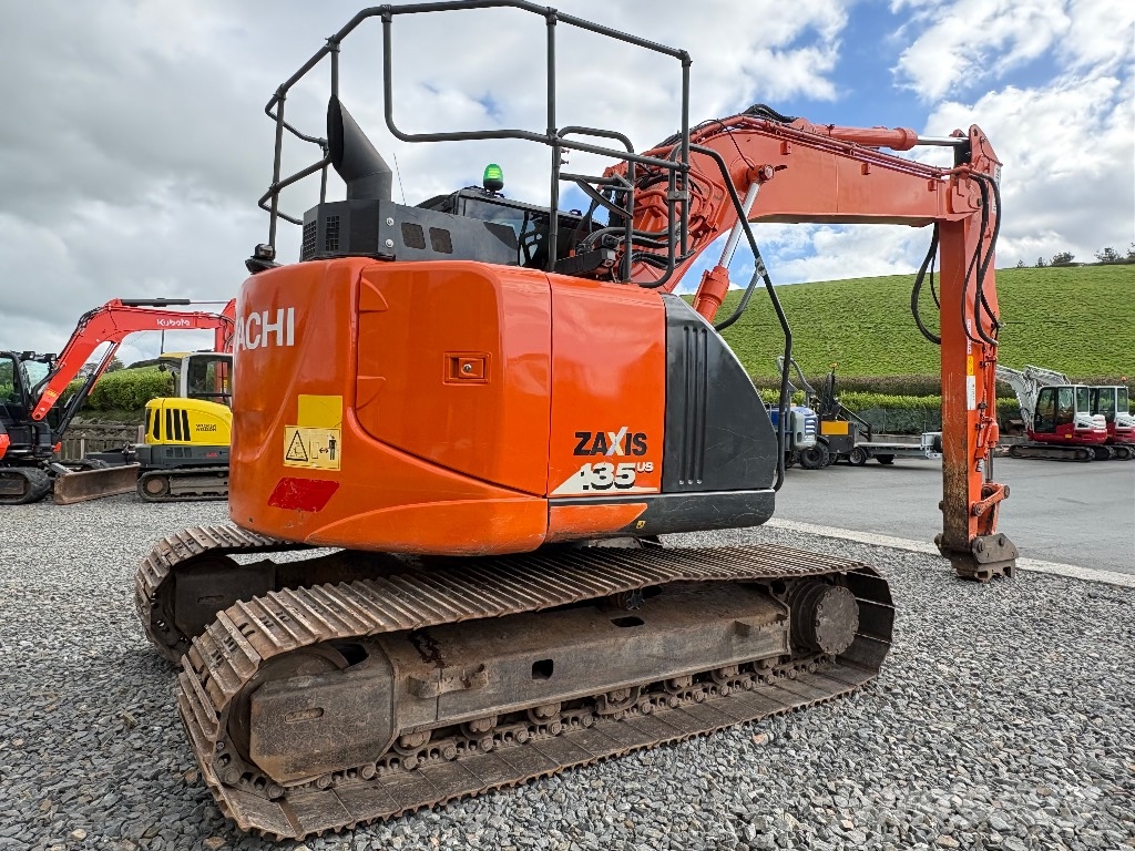 Hitachi ZX 135 US-6 Escavatori cingolati