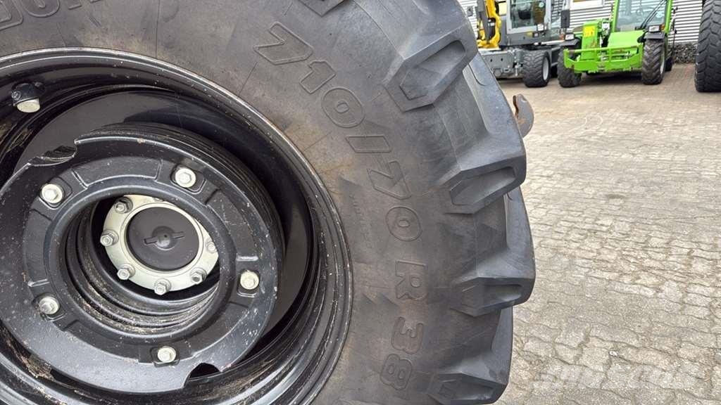 Valtra T235 Tractor Tractores