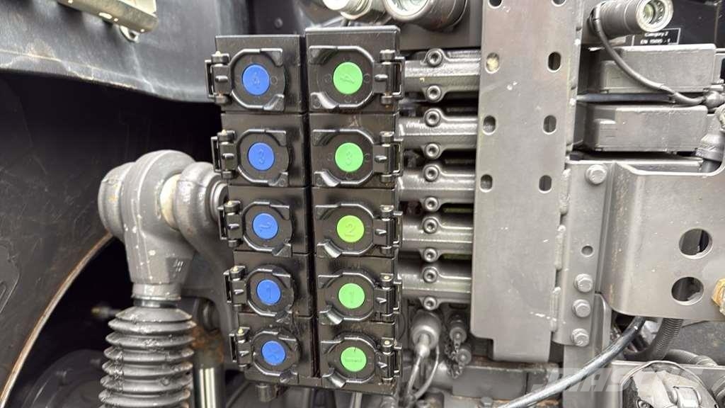 Valtra T235 Tractor Tractores