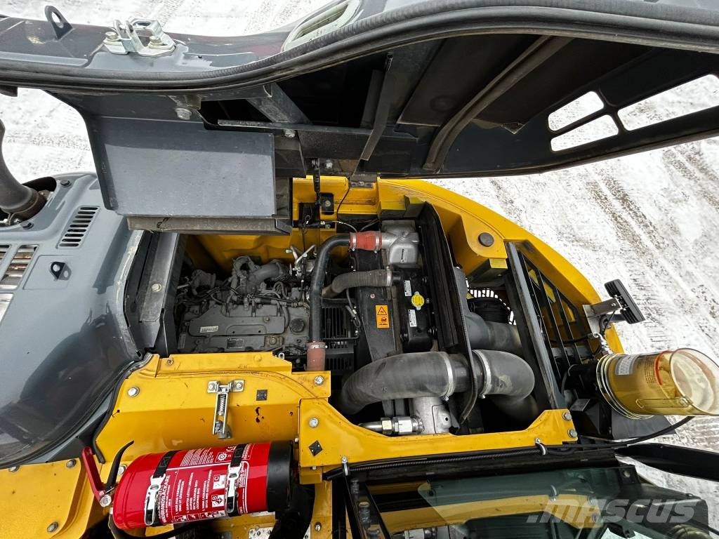 Kobelco SK 140 SR LC-7 / Rototilt,Rasvari.Lämmitin حفارات زحافة