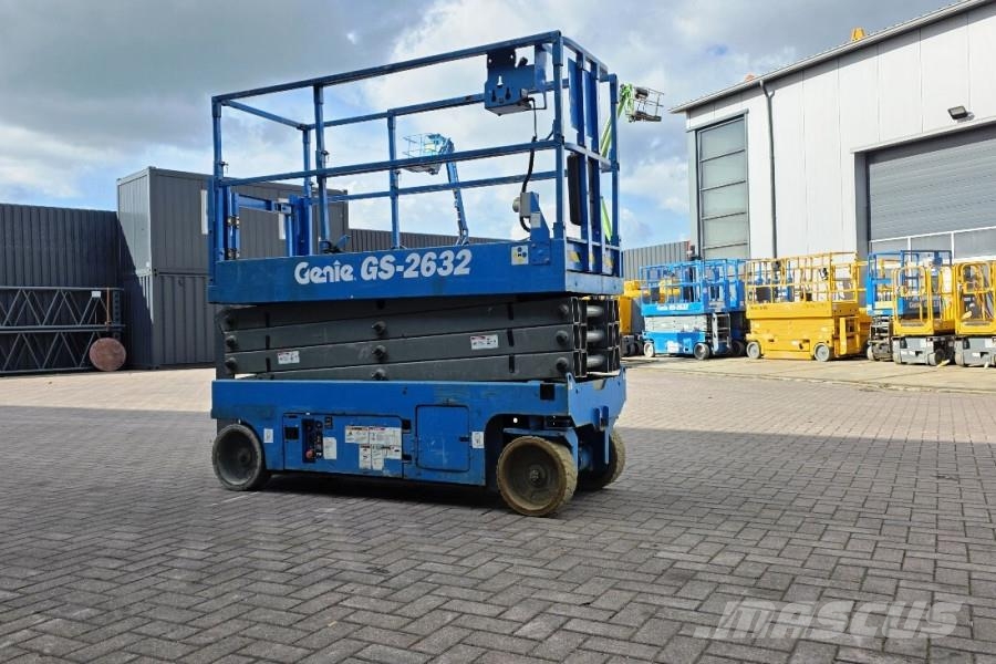 Genie GS2632 Electric, 10m Working Height, Non Marking T رافعات مقصية الشكل