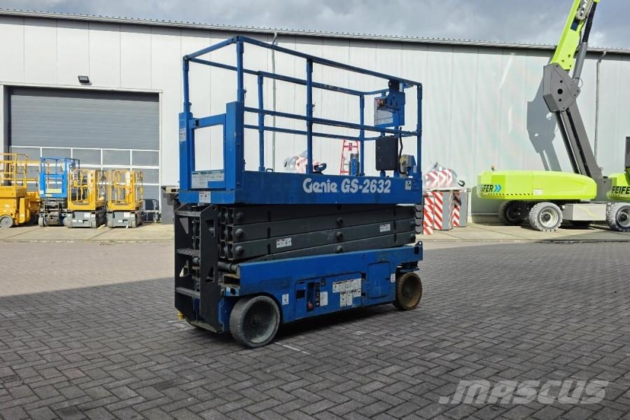 Genie GS2632 Electric, 10m Working Height, Non Marking T رافعات مقصية الشكل