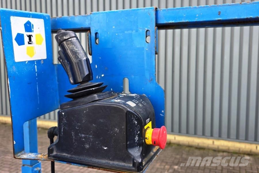 Genie GS2632 Electric, 10m Working Height, Non Marking T رافعات مقصية الشكل