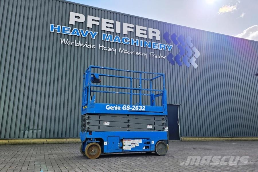 Genie GS2632 Electric, 10m Working Height, Non Marking T رافعات مقصية الشكل