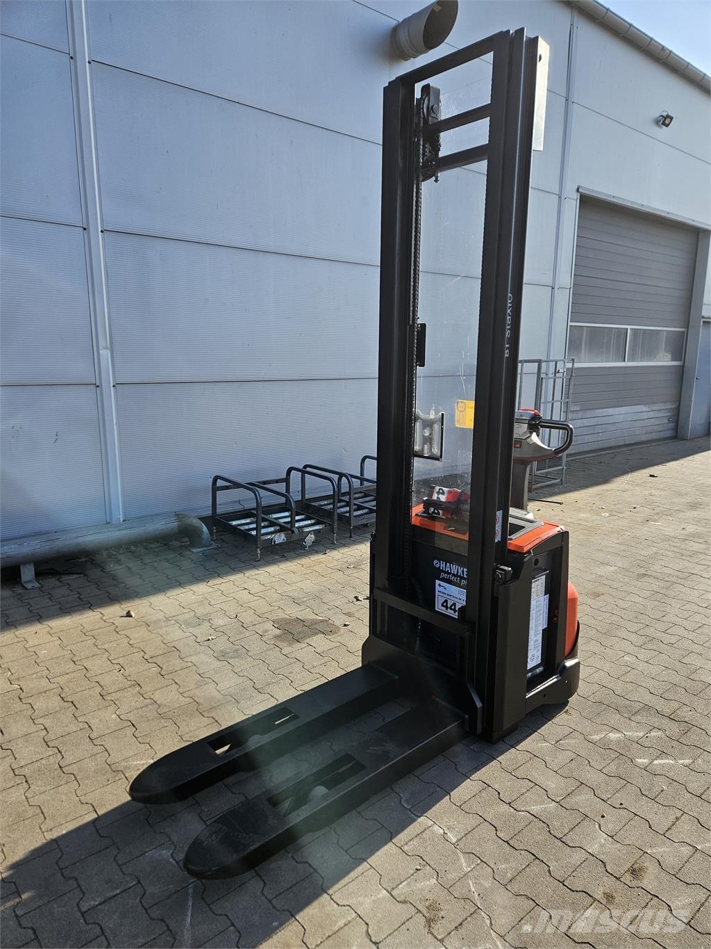 BT SWE 140 (battery 2023) Ajettavat pinoamisvaunut