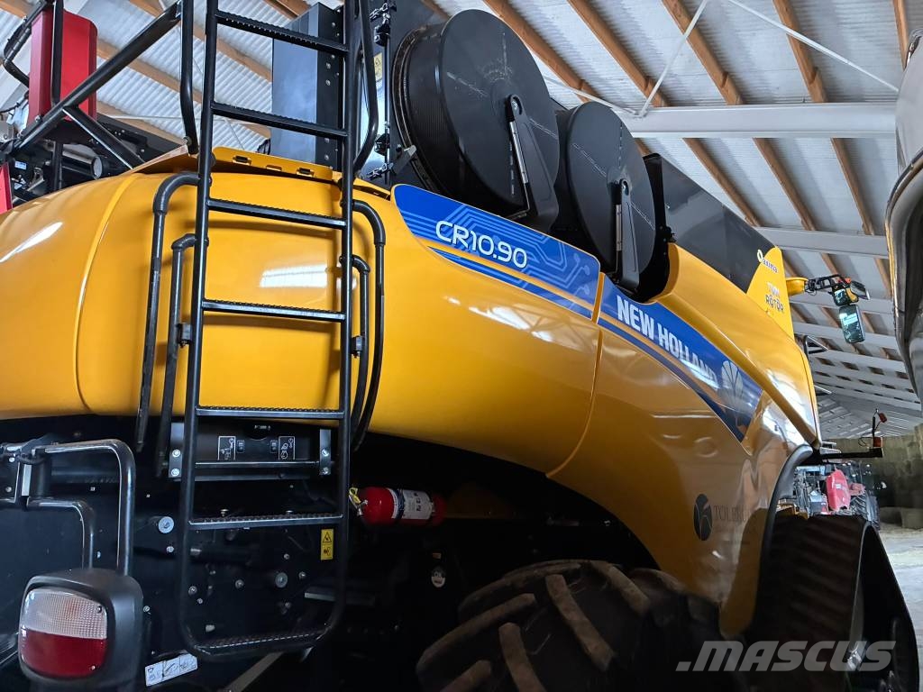 New Holland CR 10.90 Mähdrescher