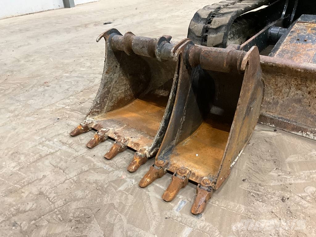 Yanmar Vio 57-6 U حفارات صغيرة أقل من 7 طن (حفارات صغيرة)