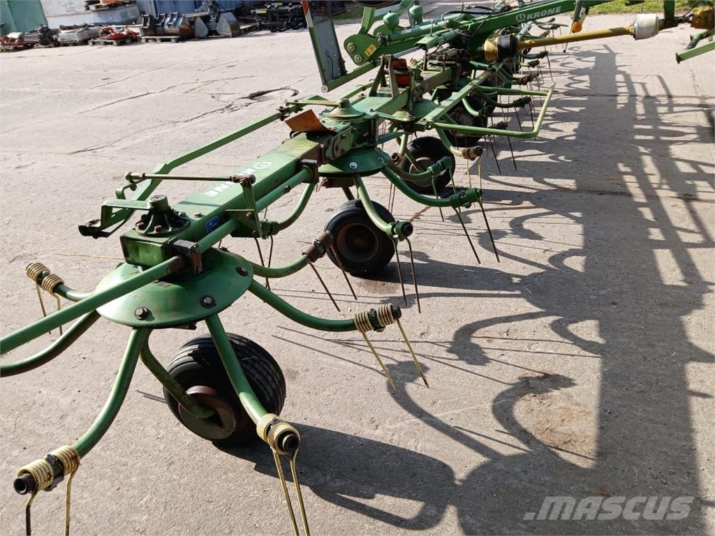 Krone KWT 10.50 Grābekļi un siena ārdītāji